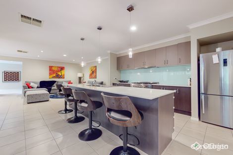 Property photo of 8 Bernly Boulevard Berwick VIC 3806