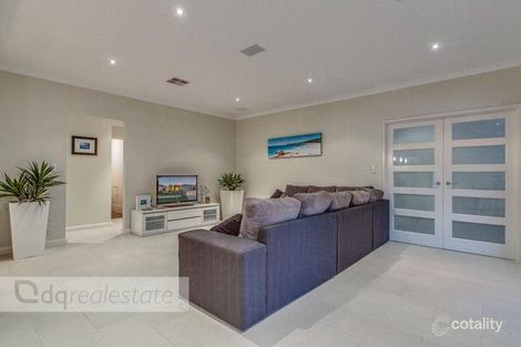 Property photo of 7 Durand Way Tapping WA 6065