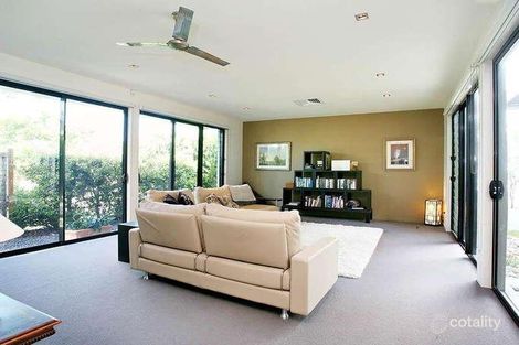 Property photo of 29 Shore Crescent Bulimba QLD 4171