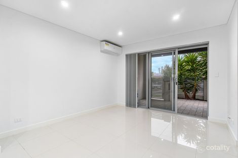 Property photo of 3/28 Peppering Way Westminster WA 6061