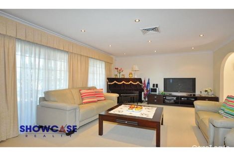 Property photo of 10 Panaview Crescent North Rocks NSW 2151