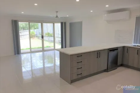 Property photo of 6 Fontanna Way Springfield Lakes QLD 4300