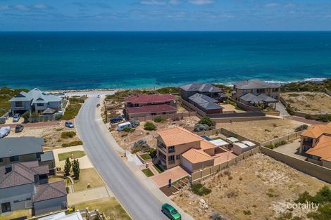 Property photo of 120 Westview Parade Wannanup WA 6210