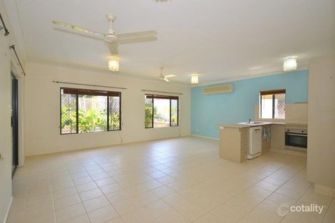 Property photo of 174 Robert Road Bentley Park QLD 4869