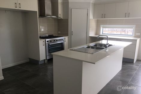 Property photo of 36 Silver Wattle Grove Peregian Springs QLD 4573