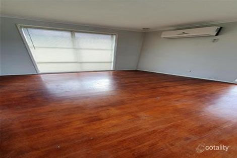 Property photo of 1 Crossley Crescent Coolaroo VIC 3048