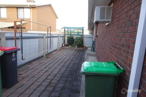 Property photo of 1/421 Bevan Street Lavington NSW 2641