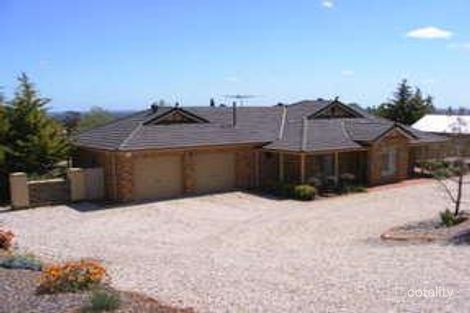 15 Beatrix Dr, Craigmore, SA 5114