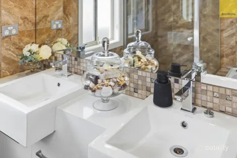 Property photo of 14 Malcolm Street Bacchus Marsh VIC 3340