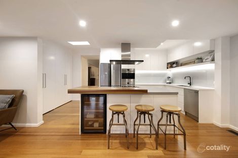 Property photo of 983 Centre Road Bentleigh East VIC 3165