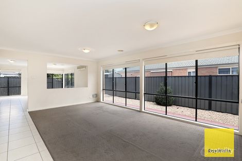 Property photo of 11 Dexter Grove Point Cook VIC 3030