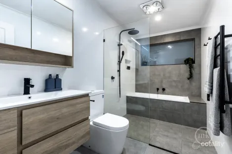 Property photo of 25 Haleys Gully Road Hurstbridge VIC 3099