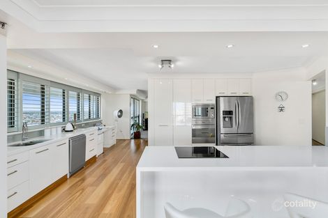 Property photo of 55/21 Bayview Street Runaway Bay QLD 4216