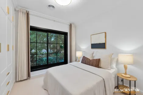 Property photo of 32 Arthur Circle Forrest ACT 2603