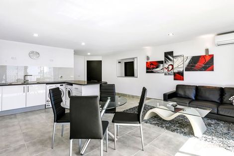 Property photo of 604/40 Surf Parade Broadbeach QLD 4218