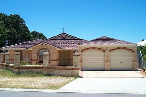 Property photo of 2 Stegley Place Morley WA 6062