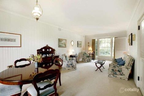 Property photo of 1 Fairway Drive Kew East VIC 3102