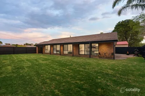 7 Landstead Ct, Carrum Downs, VIC 3201