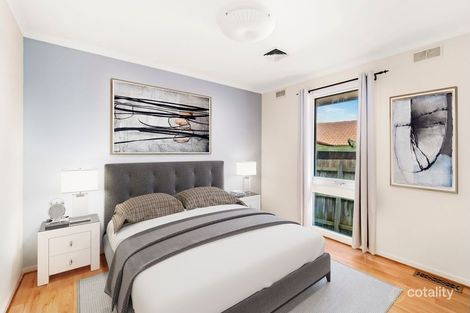 Property photo of 14 Mowbray Drive Wantirna South VIC 3152