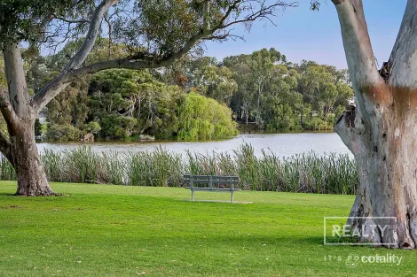 Property photo of 4 Laurel Road Woodlands WA 6018