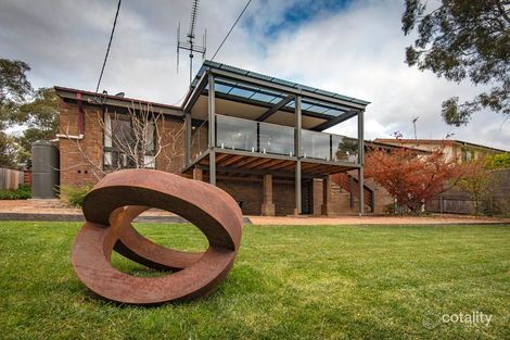 Property photo of 31 Holden Crescent Wanniassa ACT 2903