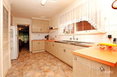 Property photo of 18 Champion Crescent Bundoora VIC 3083