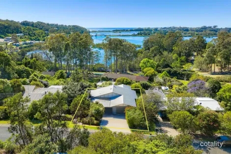 5 Woodbury Rd, North Narooma, NSW 2546