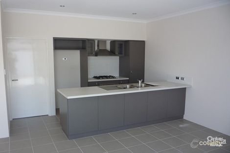 Property photo of 79 Grandis Boulevard Banksia Grove WA 6031