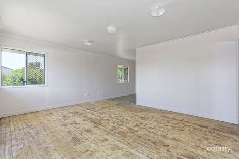 Property photo of 40 Pownall Crescent Margate QLD 4019