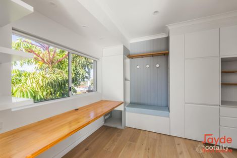 Property photo of 10 Michael Road Waikiki WA 6169