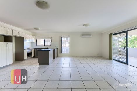 Property photo of 2/97 Wallace Street Chermside QLD 4032
