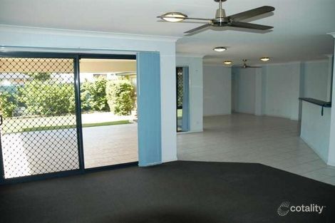 Property photo of 4 Apsley Crescent Parkinson QLD 4115