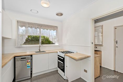 Property photo of 11 Hodgins Crescent Frankston North VIC 3200