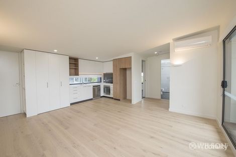 Property photo of 201/18 Lillimur Road Ormond VIC 3204