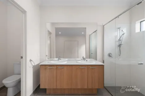 Property photo of 13 Nagle Drive Point Cook VIC 3030