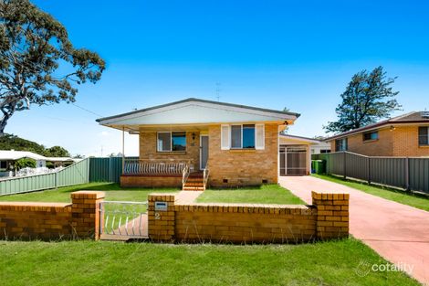 Property photo of 2 Doherty Street Rockville QLD 4350