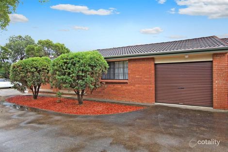 Property photo of 1/5 Kenarf Close Kingswood NSW 2747