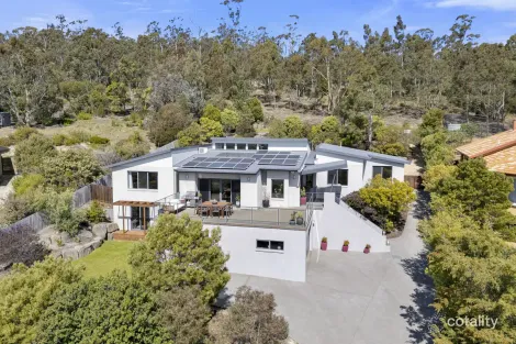 Property photo of 17 Carnation Terrace Kingston TAS 7050
