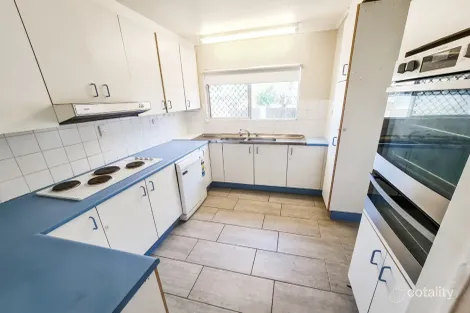 Property photo of 8 Jacobsen Crescent Sunset QLD 4825