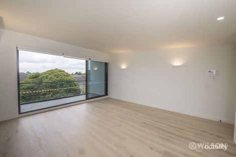 Property photo of 201/18 Lillimur Road Ormond VIC 3204