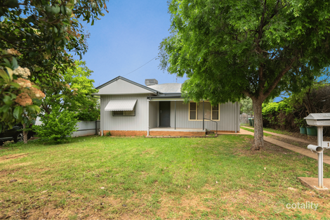 18 Waratah St, Parkes, NSW 2870