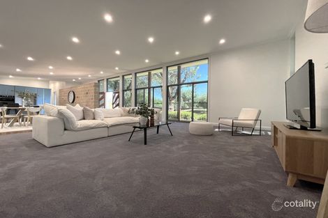 Property photo of 3 Harrison Place Dubbo NSW 2830