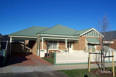 Property photo of 19 Classic Place Craigieburn VIC 3064