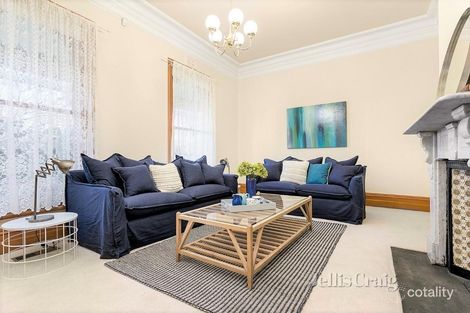 Property photo of 203 Barkers Road Kew VIC 3101