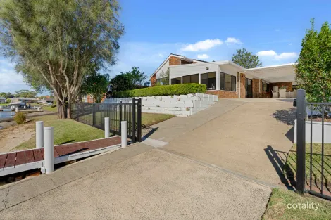 37 Cormorant Ave, Sussex Inlet, NSW 2540