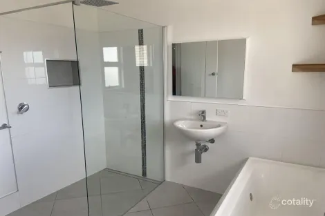 Property photo of 6 Appin Street Nanango QLD 4615