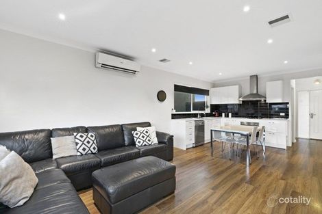 Property photo of 32 Remarkable Drive Mount Duneed VIC 3217
