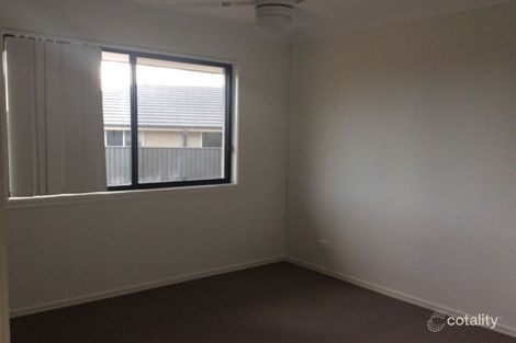 Property photo of 3 Regal Park Drive Oxley Vale NSW 2340