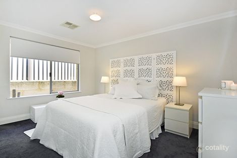 18 Marengo Cl, Aveley, WA 6069