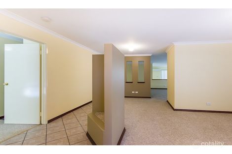 Property photo of 10 Kangaroo Paw Drive Greenfields WA 6210